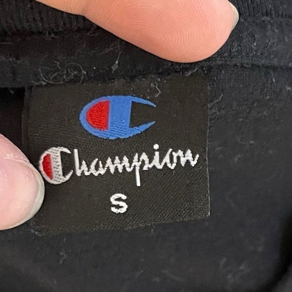 Champion Signature Graphic Tee Black Small - Picture 2 of 3